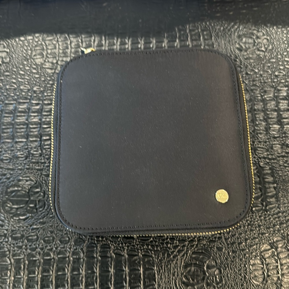 Stoney clover lane travel case black